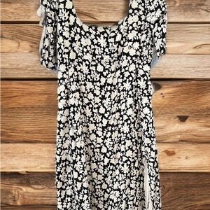 Hatch Black and White Ruffled Tie Front Blouse